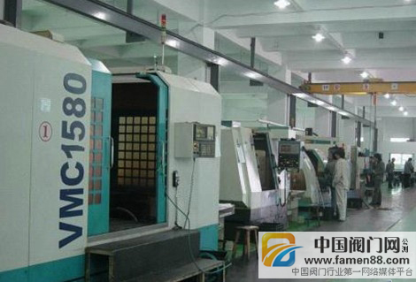 内外需求趋旺激发模具产业起航